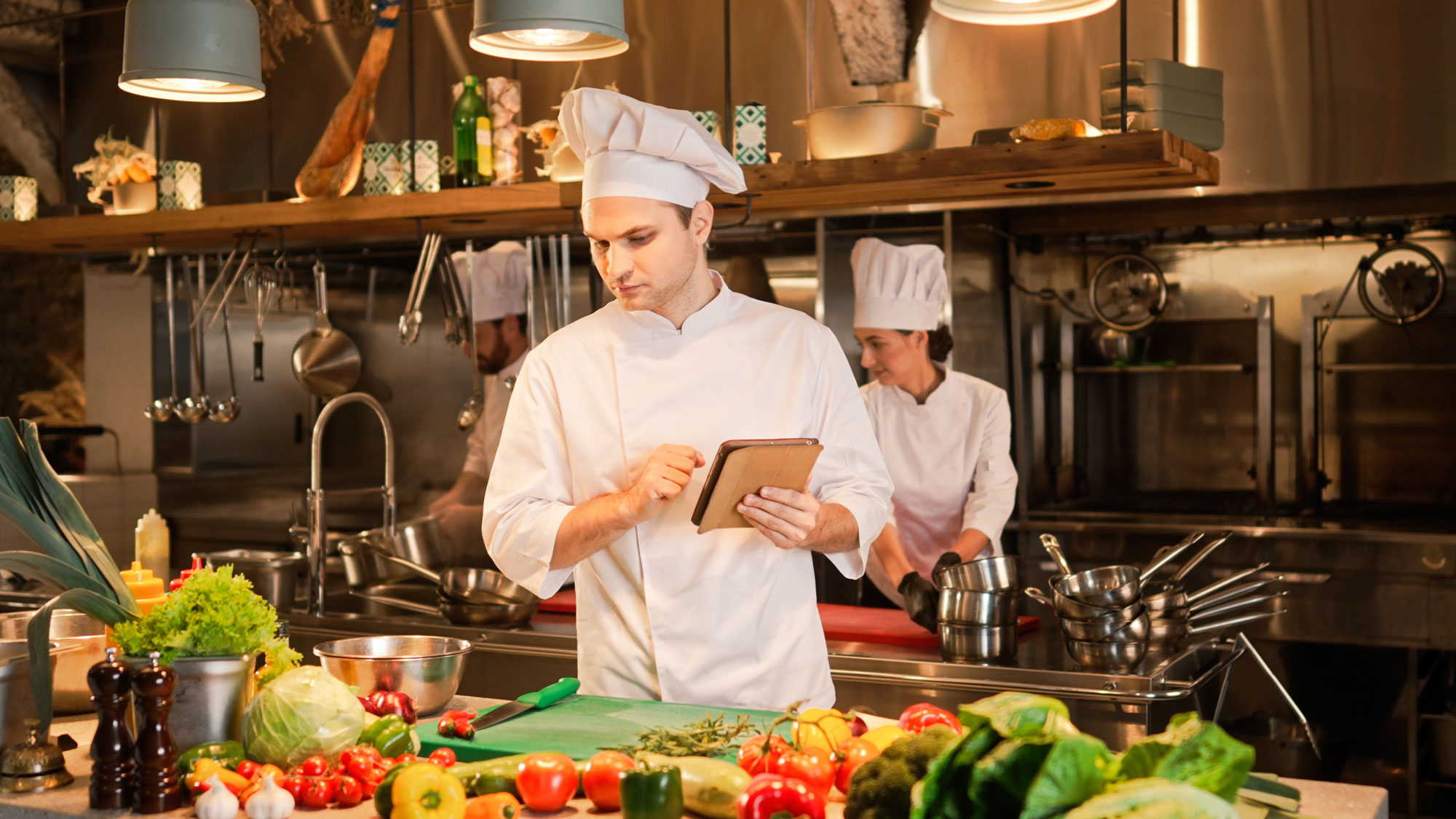 Managing food costs in hospitality for 2026